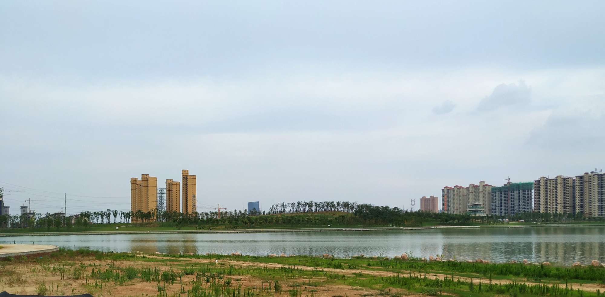 建设中的人民公园